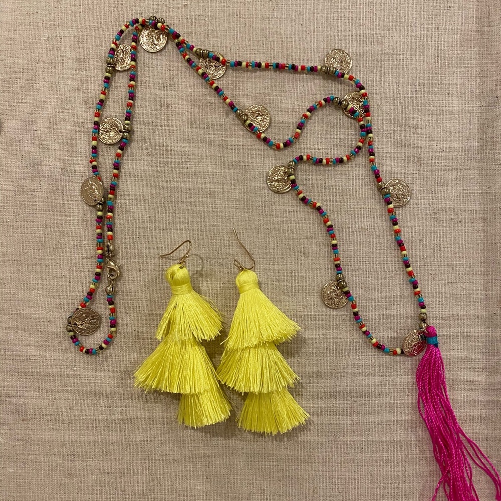 Bracelet and earrings set